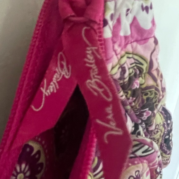 Vera Bradley Purse. Good condition! - Picture 4 of 4